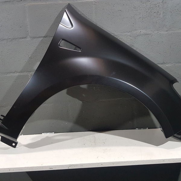 Para Lama Dianteiro Direito Renault Sandero 2008 2014