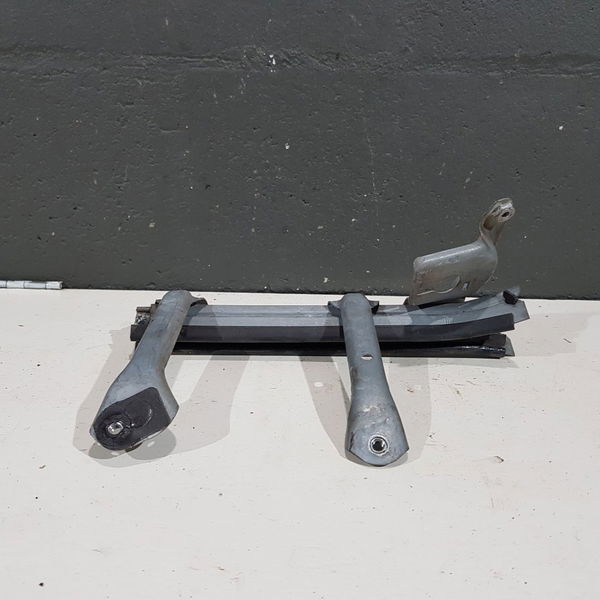 Canaleta Vidro Porta Dianteira Esquerda Renault Fluence 2014