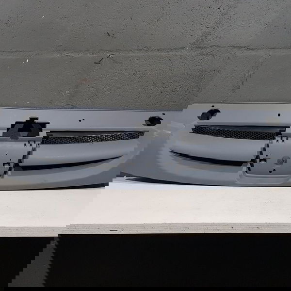 Grade Radiador Peugeot Partner 2010 2021 Primer