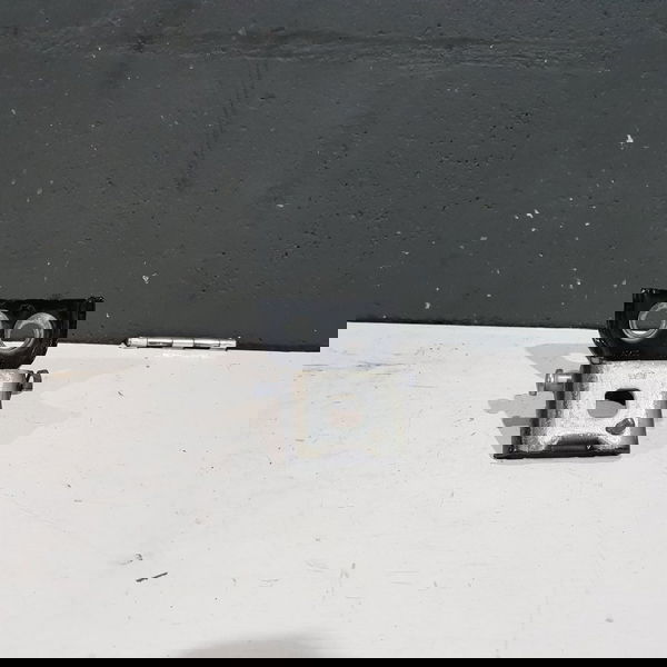 Dobradiça Inferior Porta Traseira Direita Citroen C4 Picasso
