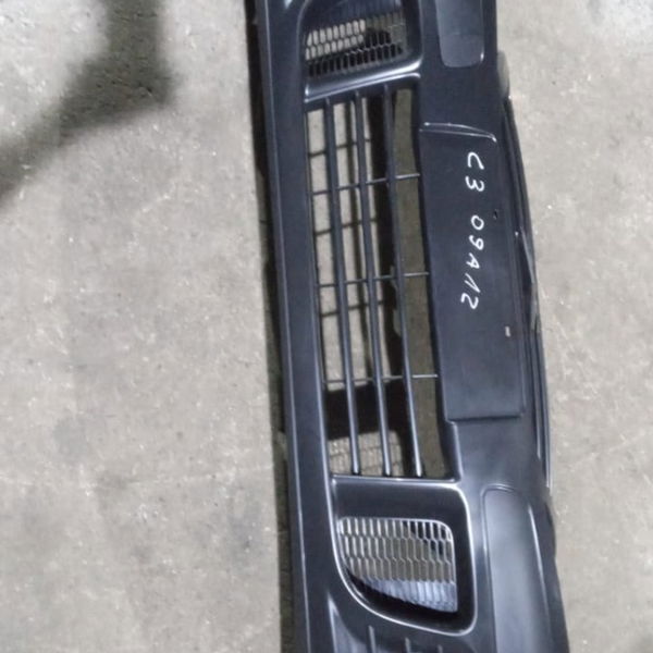Para Choque Dianteiro C3 2009 2012 Com Furo Milha