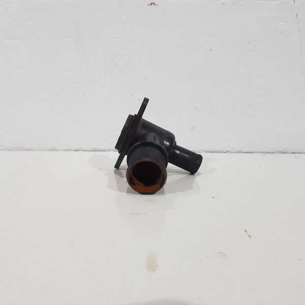 Flange Bomba D Agua Motor Peugeot 207 1.6 16v 2011