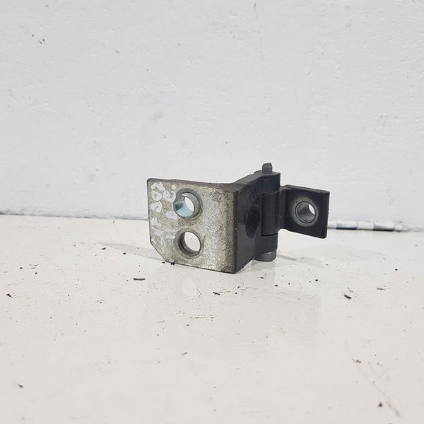 Dobradiça Inferior Porta Dianteira Esquerda Peugeot 207 Pass