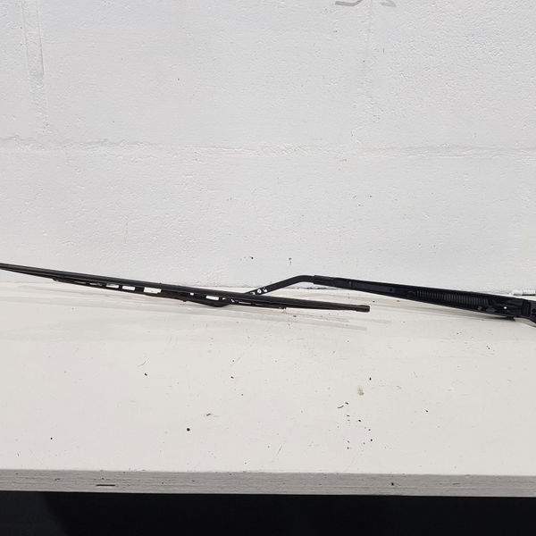 Braço Esquerdo Limpador Para Brisa Dianteiro Peugeot 306