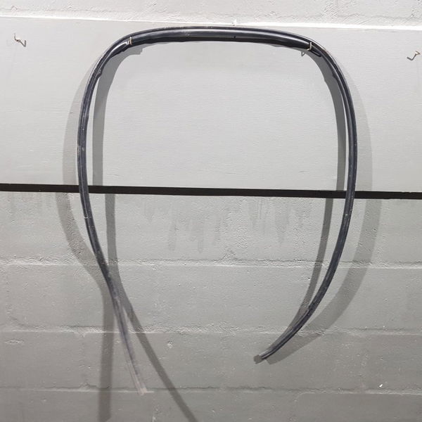 Borracha Pingadeira Esquerda Peugeot 206 2001
