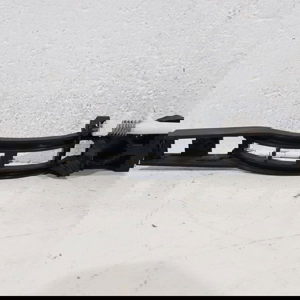Suporte Maçaneta Externa Traseira Direita Peugeot 307 2010