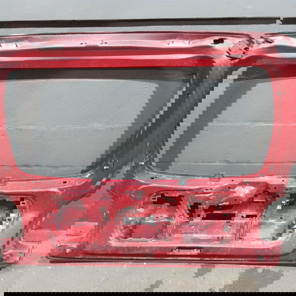 Tampa Porta Malas Peugeot 206 2001