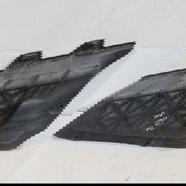 Para Barro Inferior Esquerdo Para Choque Traseiro C4 Pallas