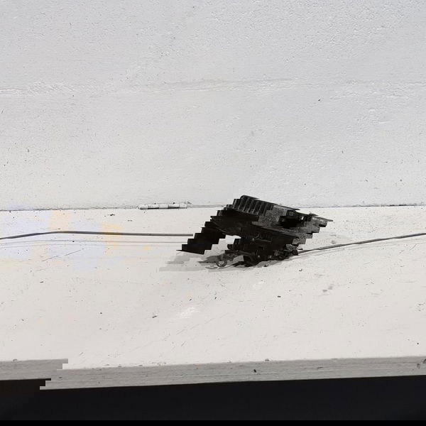 Fechadura Porta Dianteira Direita Peugeot 206 2001