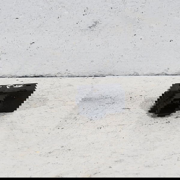 Botão Vidro Eletrico Porta Traseira Esquerda Peugeot 307