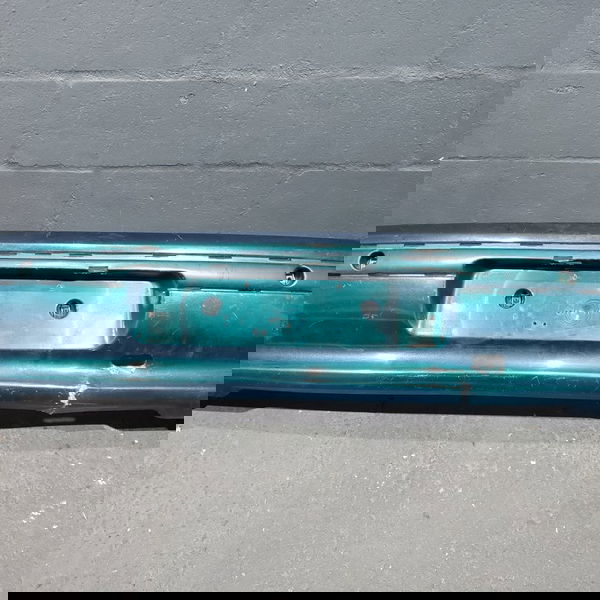 Para Choque Traseiro Peugeot 106