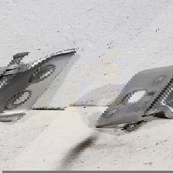 Dobradiça Superior Porta Traseira Esquerda Peugeot 307