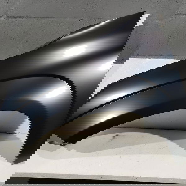 Para Lama Dianteiro Esquerdo Peugeot Partner 2022 2025