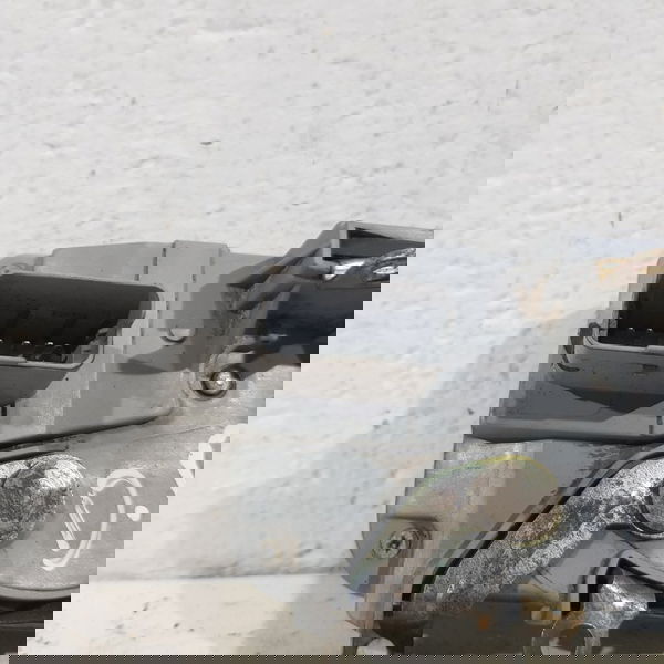 Fechadura Porta Dianteira Direita Peugeot 406 2001