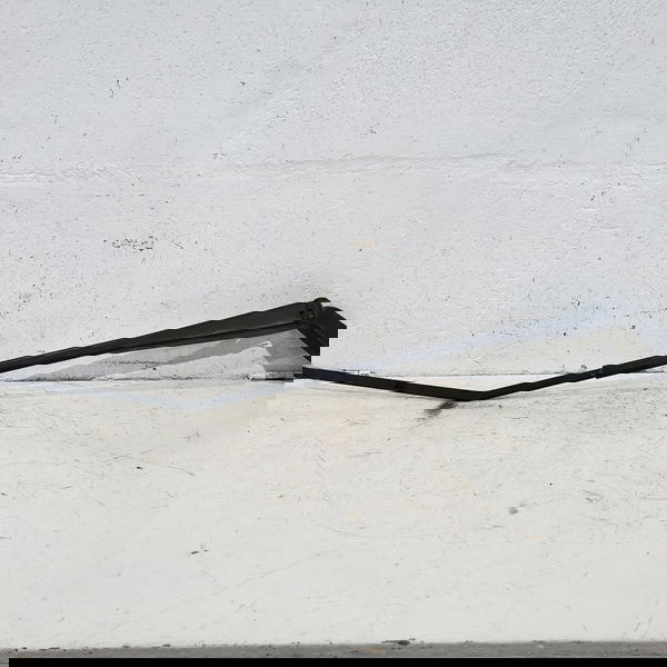Braço Limpador Direito Para Brisa Dianteiro Peugeot 206 207