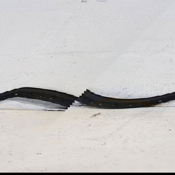 Borracha Acabamento Porta Traseira Direita Peugeot 406 Sw