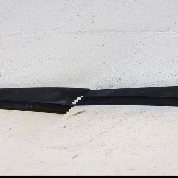 Borracha Acabamento Porta Traseira Direita Peugeot 406 Sw