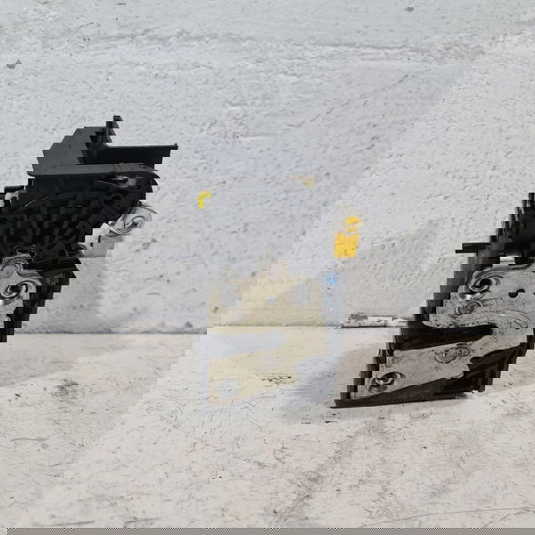 Fechadura Porta Traseira Esquerda Renault Sandero 2016