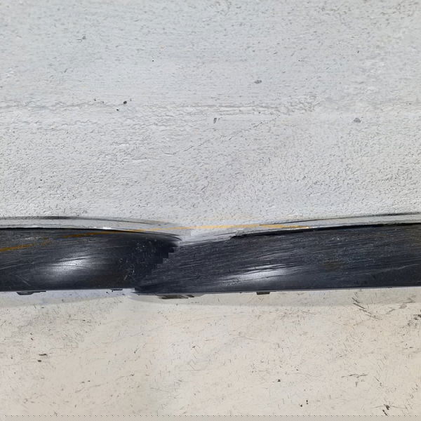 Acabamento Direito Para Choque Dianteiro Peugeot 407 Sw 2006