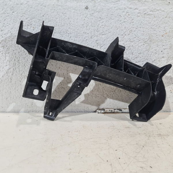 Suporte Guia Para Lama Dianteiro Direito Peugeot 307 2007