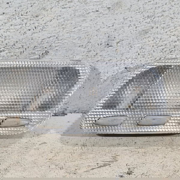 Luz Cortezia Citroen Xsara Picasso 2011