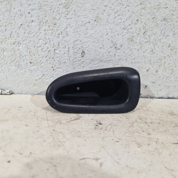 Puxador Porta Dianteira Esquerda Peugeot 206 Sw 2007