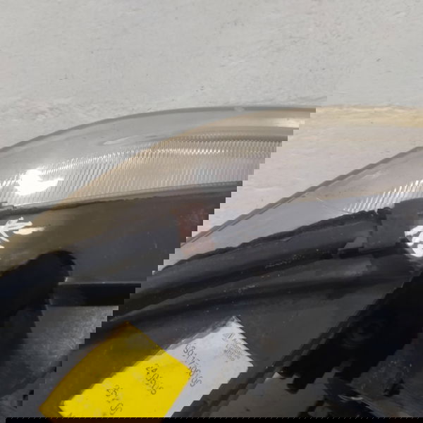Farol Dianteiro Direito Peugeot 406 2001 Com Detalhe