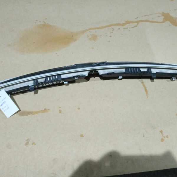 Grade Frontal Para Choque Capo Citroen Picasso 2001/ 2008