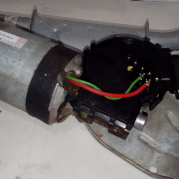 Galhada Limpador Para Brisa Dianteiro Renault Logan 2012
