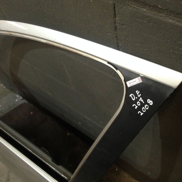 Porta Dianteira Esquerda Peugeot 207 2008