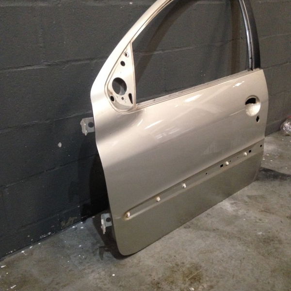 Porta Dianteira Esquerda Peugeot 207 2008