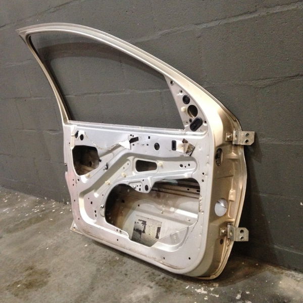 Porta Dianteira Esquerda Peugeot 207 2008