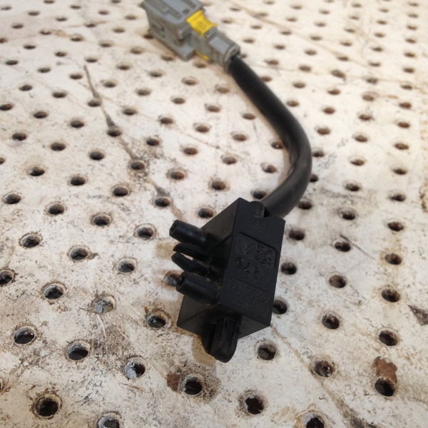 Sensor Do Pedal De Embreagem Xsara Picasso Original 1.6 16v
