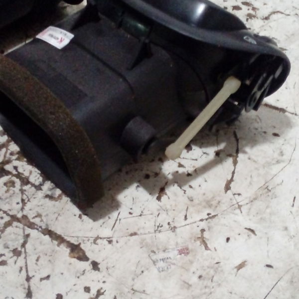 Difusor De Ar Peugeot 206 Sw (direito E Esquerdo) 2006