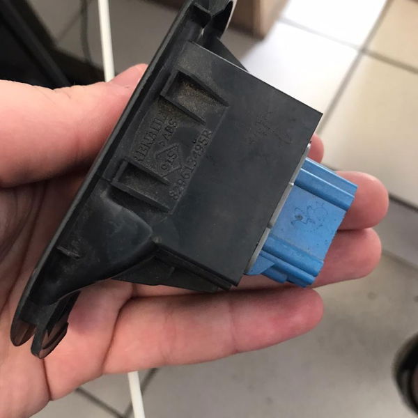 Botão Interruptor Vidro Elétrico Renault Duster
