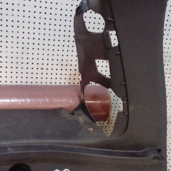 Lateral Interna Direita Porta Malas Peugeot 206/207 Sw 2006