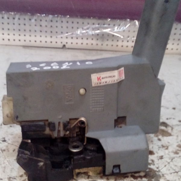 Fechadura Traseira Esquerda Renault Scenic  2001
