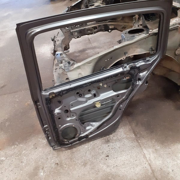 Porta Traseira Direita Renault Clio 1.0 8v 2000