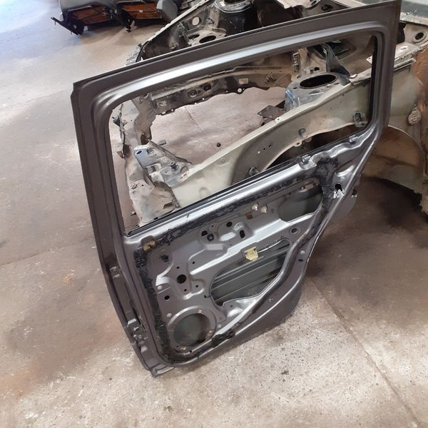 Porta Traseira Direita Renault Clio 1.0 8v 2000