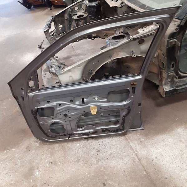 Porta Dianteira Direita Renault Clio 1.0 8v 2000