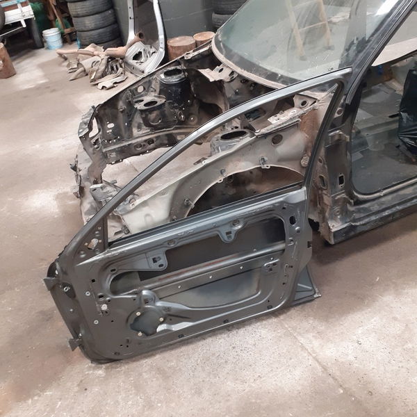 Porta Dianteira Direita Renault Laguna