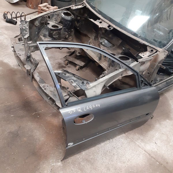 Porta Dianteira Direita Renault Laguna