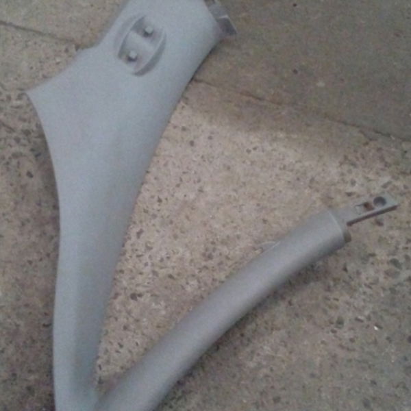 Acabamento Coluna Traseira Direita Porta Malas Xsara Picasso