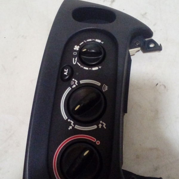 Comando Ar Condicionado Renault Megane Original 2003/2005