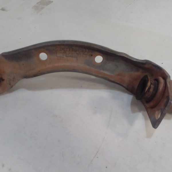 Braço Suporte Frontal Agregado Direito Renault Megane 03/05