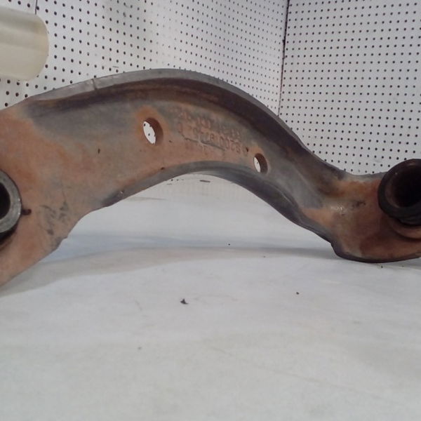 Braço Suporte Frontal Agregado Direito Renault Megane 03/05