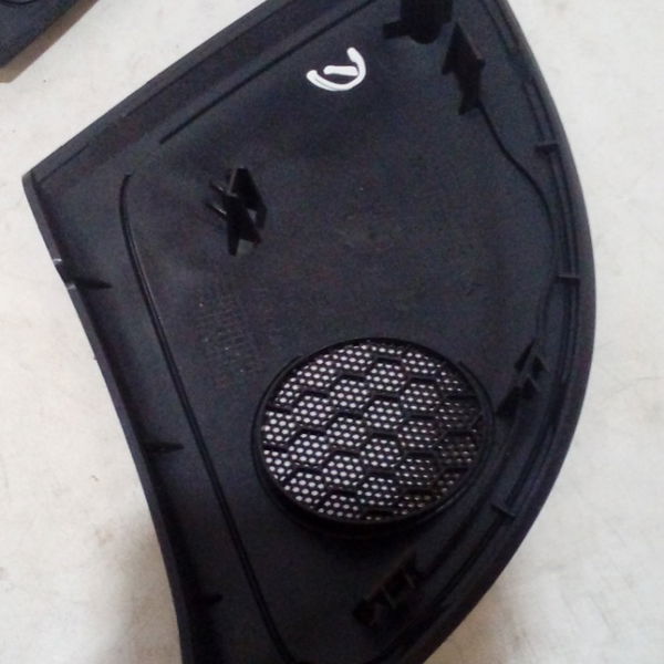 Par De Moldura Tela Painel Alto Falante Renault Megane 03/05