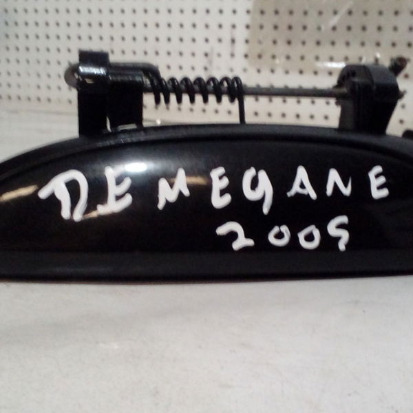 Maçaneta Externa Dianteira Esquerda Renault Megane 03/05