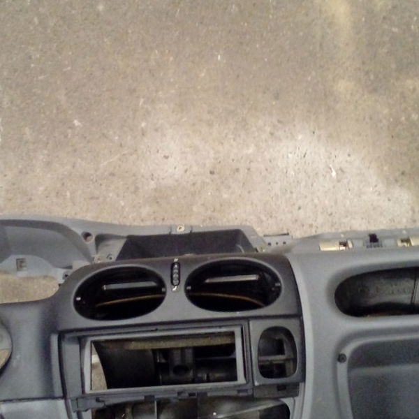 Painel Tabelier Renault Megane Original 03/05