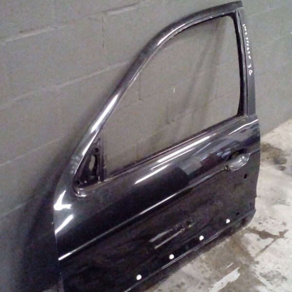 Porta Dianteira Esquerda Renault Megane 2005
